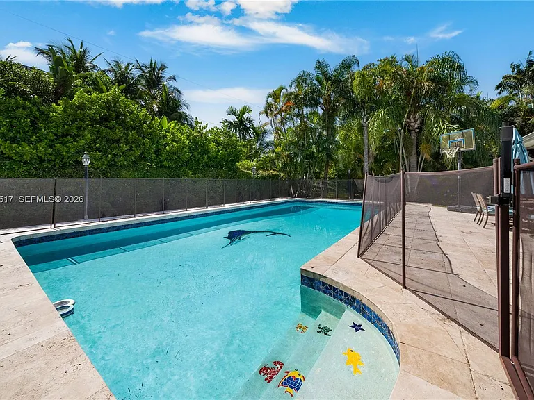 14601 Pompano Dr — Photo 32
