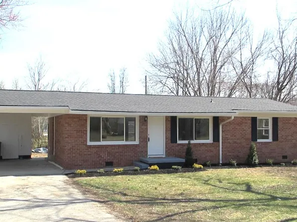 1255 Meadow Rd, Cookeville, TN 38501