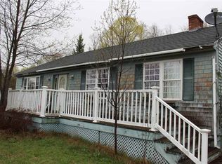 22 Lewis Pl, Claremont, NH 03743