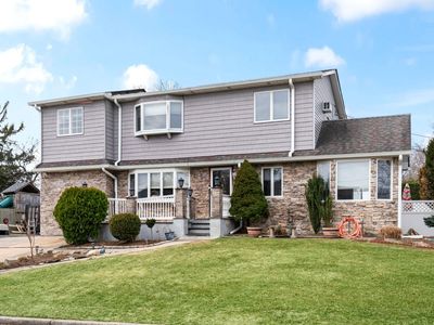 5 Sun Haven Lane, Commack, NY, 11725