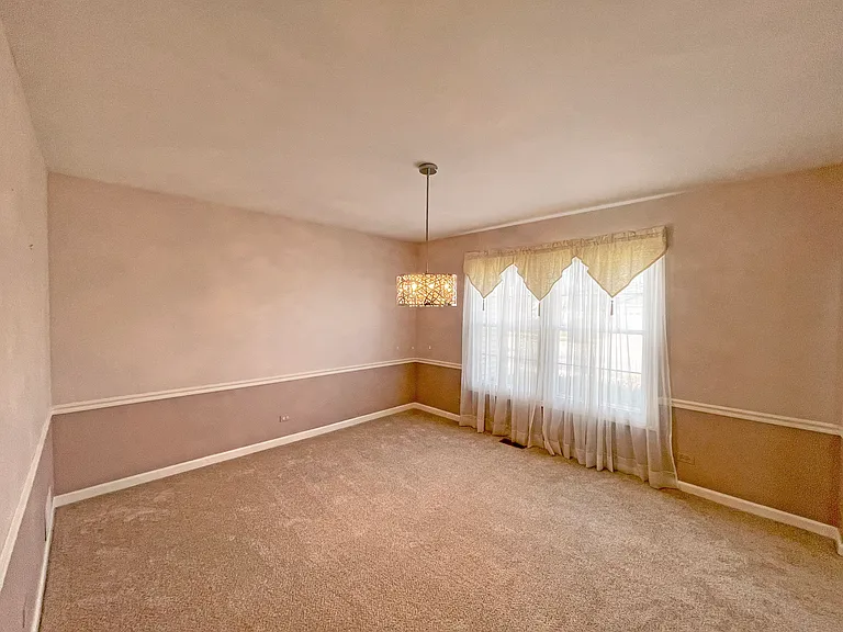 1528 E Bailey Rd — Photo 18