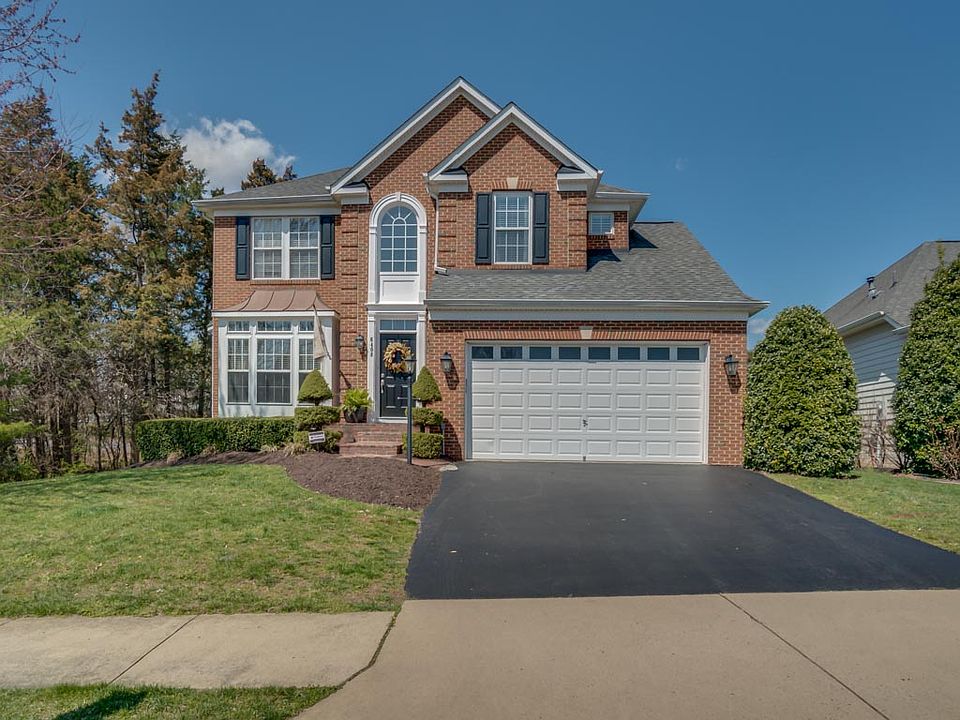 1st image of 6408 Morven Park Ln