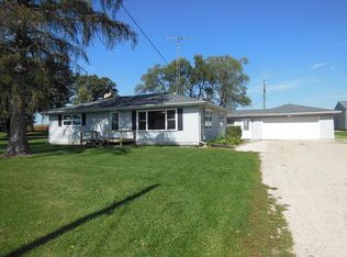 1345 N 45th Rd, Earlville, IL 60518