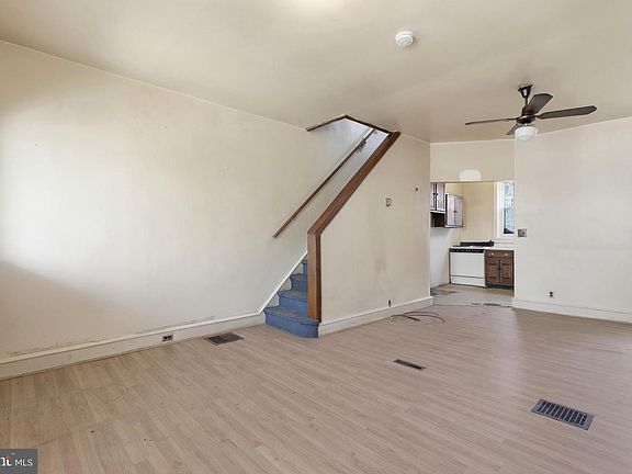 5th image of 1222 S Peach St