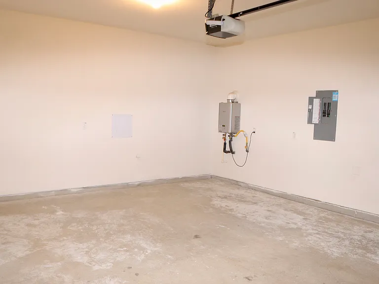 1436 Briar Hill Dr — Photo 16
