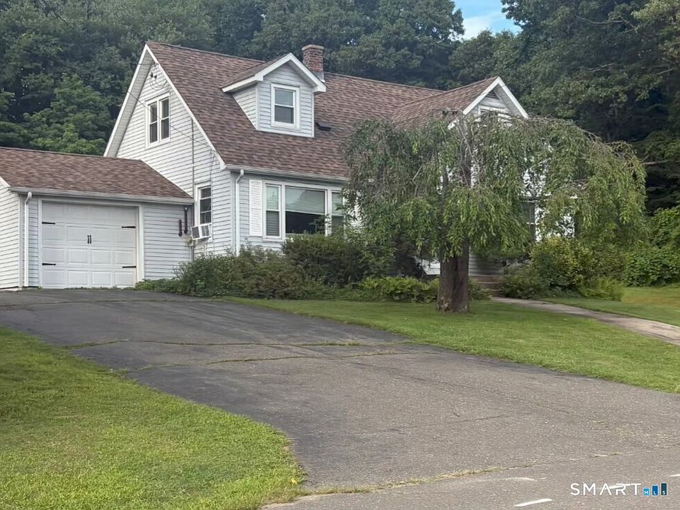 1st image of 156 Forest St