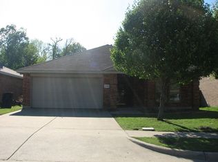 2128 Hummingbird Way, Mesquite, TX 75181