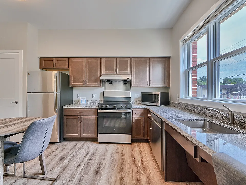 Foundry Square Apartments