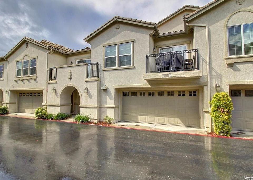1st image of 3301 N Park Dr Unit 1711