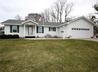 4432 Lake Harbor Rd, Muskegon, MI 49441