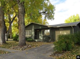 587 S 3rd St, Lander, WY 82520