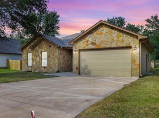 108 Pohakuloa Dr, Bastrop, TX 78602