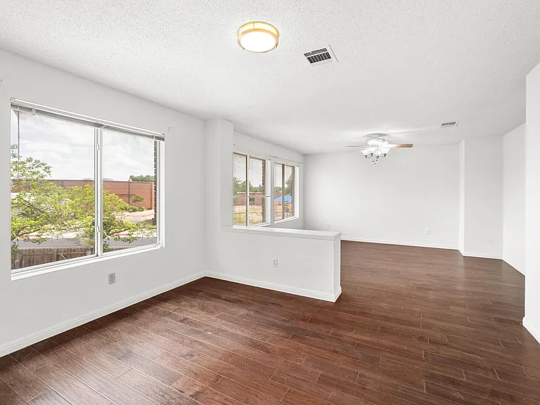12701 Tantara Dr — Photo 18
