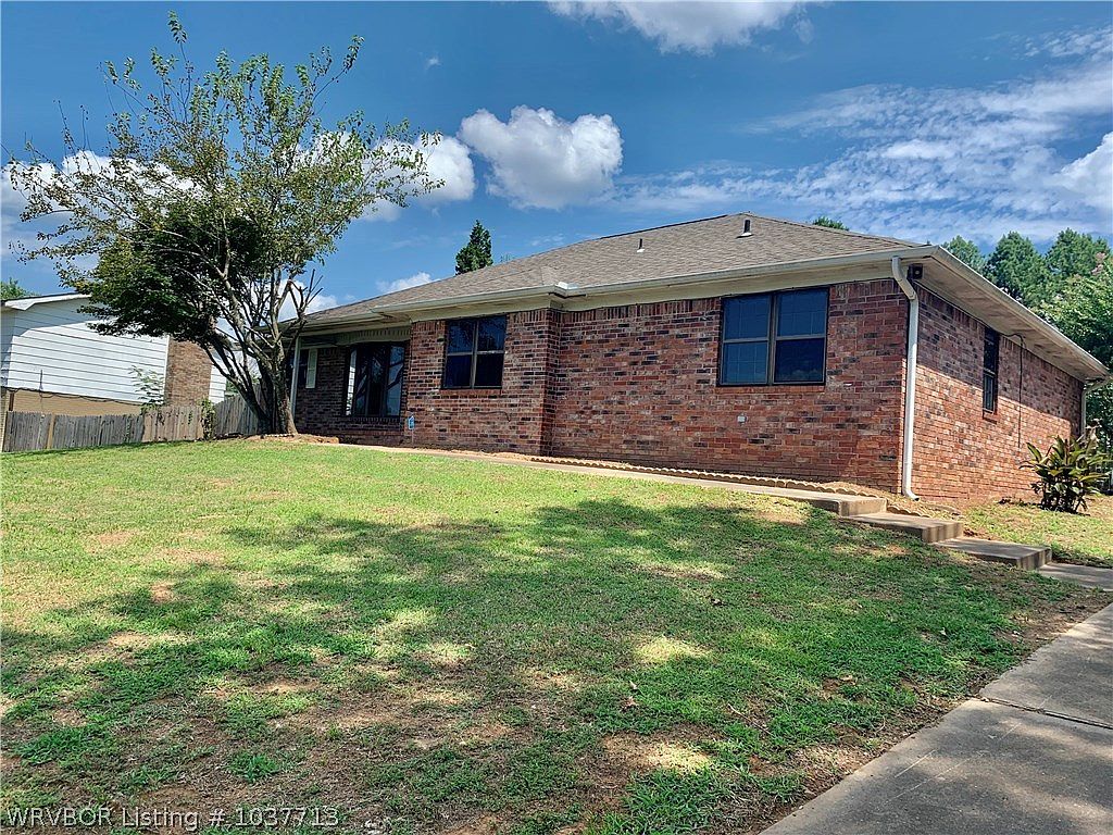 213 Azure Hills Dr, Van Buren, AR 72956 Zillow