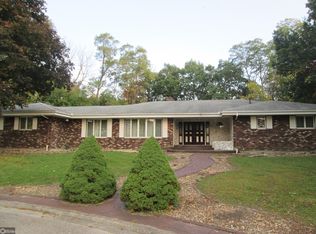 6 Ridgewood Rd, Fort Madison, IA 52627