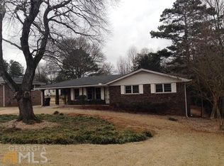 847 Casco Dr, Lilburn, GA 30047