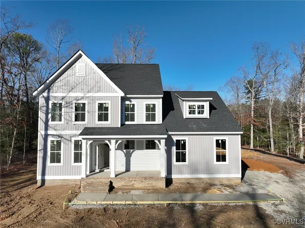 9018 Anvil Forge Ln, South Chesterfield, VA 23803