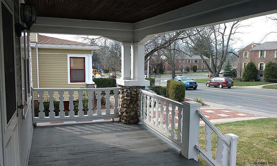 288 Hoosick St, Troy, NY 12180 Zillow