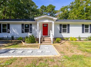 155 Launch Landing Rd, Moyock, NC 27958