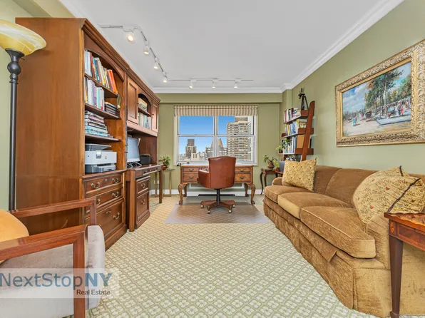 400 East 56th Street image 11 of 25