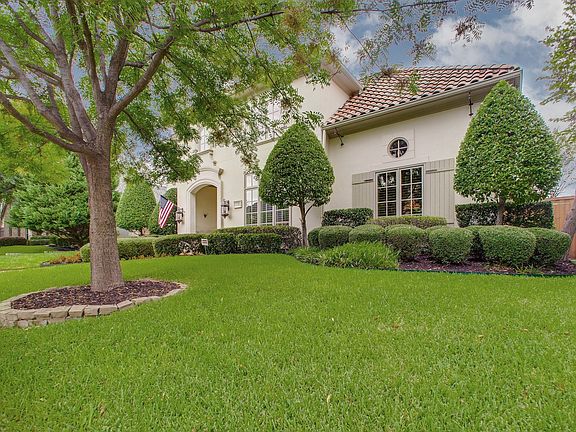 2_3_lighter5729CavenderDr-3.jpg