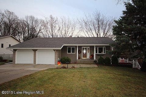 1st image of 1222 Lakeview Dr