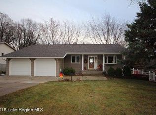 1222 Lakeview Dr, Fergus Falls, MN 56537