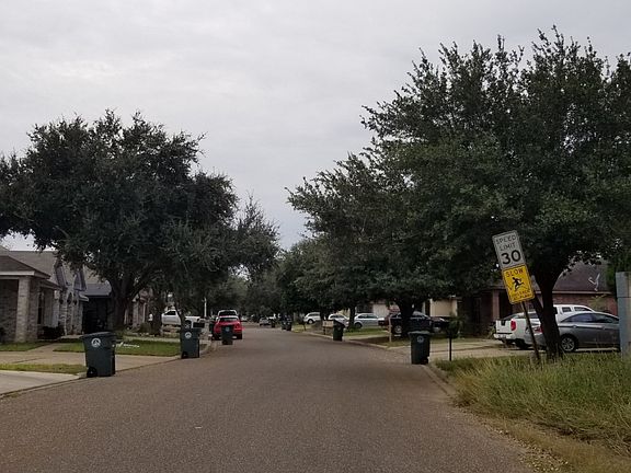 4th image of 1414 Garden Dr