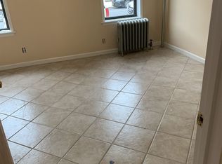 1724 W 1st St APT 4, Brooklyn, NY 11223
