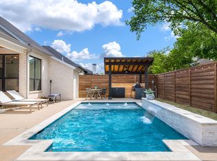 2093 Holt Way, Grapevine, TX 76051