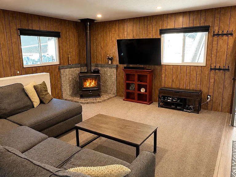 23041 Oak Leaf Ln — Photo 3