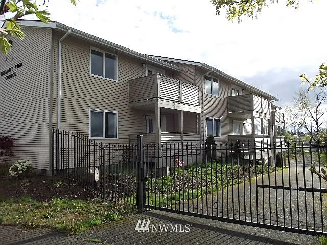 3202 Fawcett Avenue #B photo 1