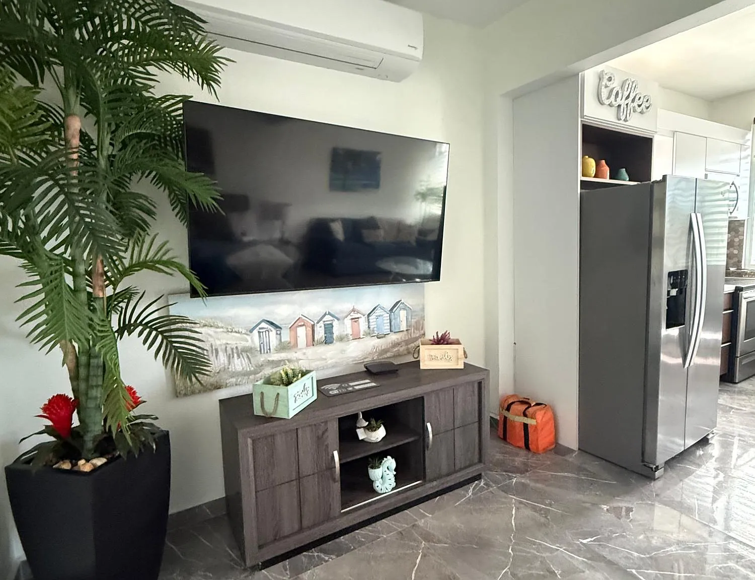 1 bed, 1.0 bath, 750 sqft, $1,400 — Photo 3