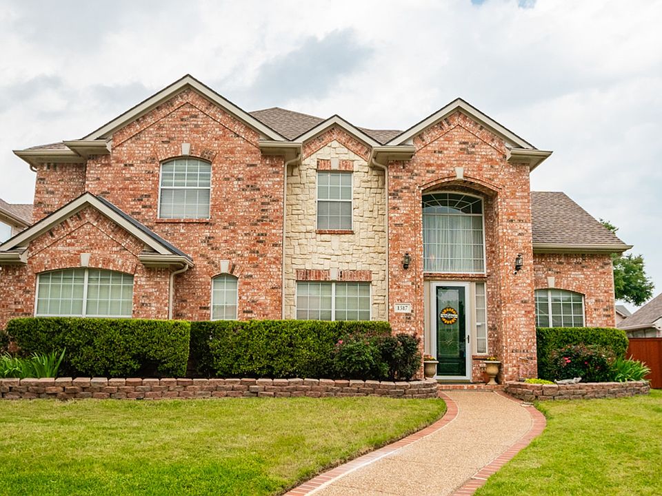 1st image of 1317 Bogard Ln