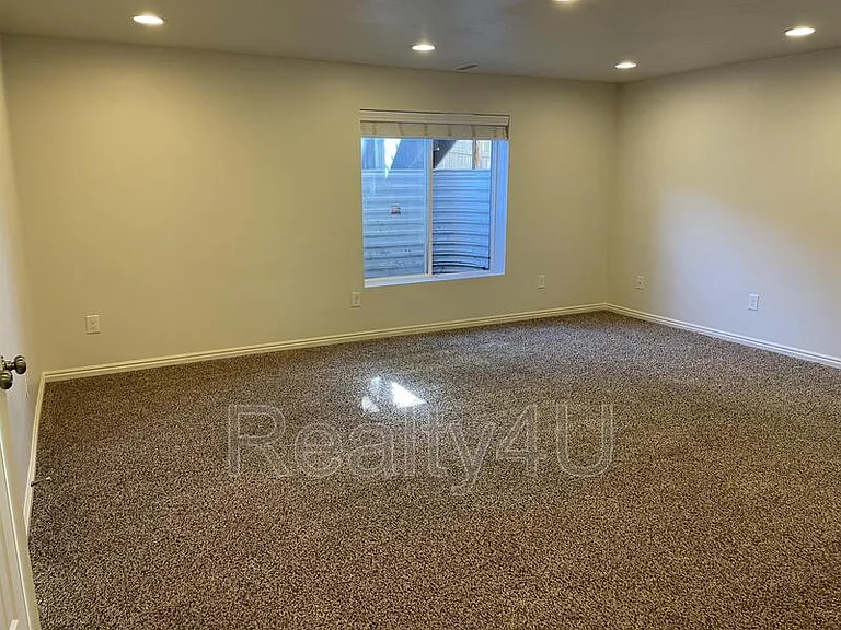 4081 N Rivermist Ln — Photo 15