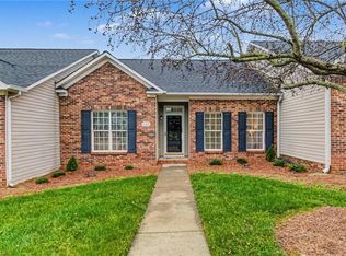 125 Stadium Oaks Dr, Clemmons, NC 27012