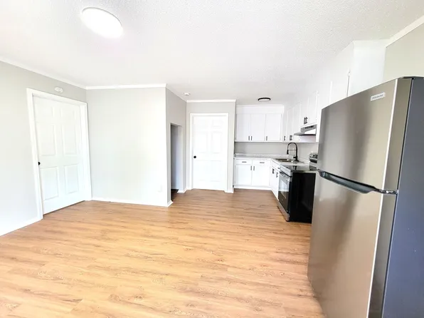 Davis Mills, 1201 Butler St #6, Gastonia, NC 28054