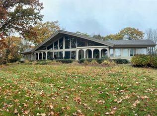 138 Rocky Top Ln, Hartford, VT 05047