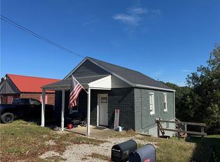 2283 Sandy Plains Rd, Clarksville, PA 15322