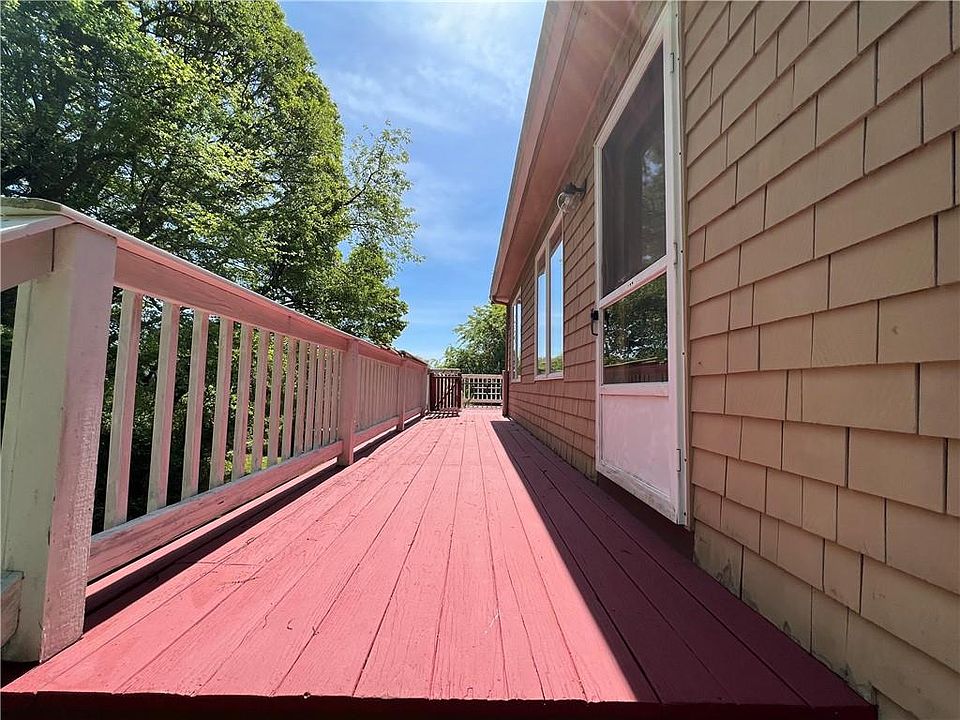 28 Narragansett Ave, Prudence Island, RI 02872 MLS 1327693 Zillow