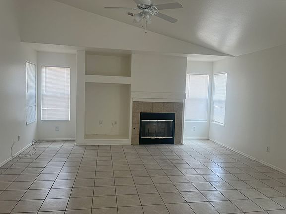 3rd image of 2464 Juleston Dr