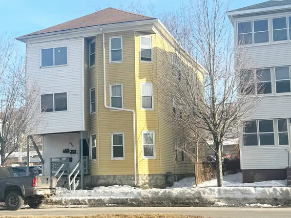 249 Shrewsbury St #3, Worcester, MA 01604