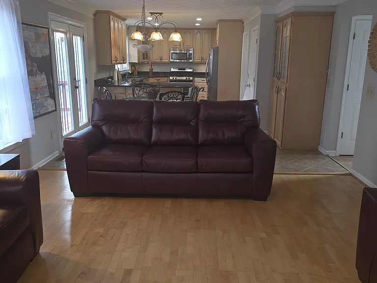 1923 Wedgewood Dr #1 — Photo 2
