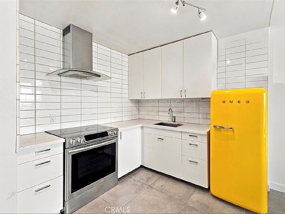 5th image of 375 Atlantic Ave APT 201