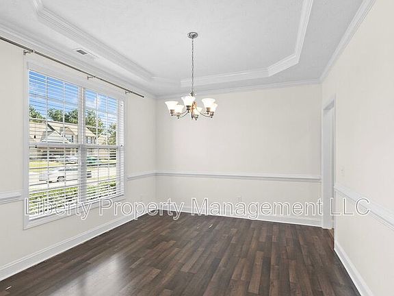 4th image of 146 Trenton Pl