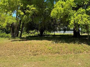 Oak Pointe Dr #27, Lady Lake, FL 32159