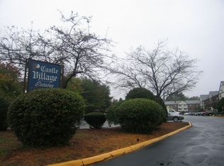 159 Bittersweet Ln APT 120, Randolph, MA 02368