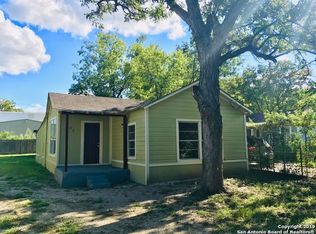 142 Leroux St, San Antonio, TX 78207