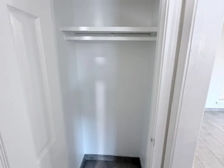 Stoneriver Apartments — Photo 10