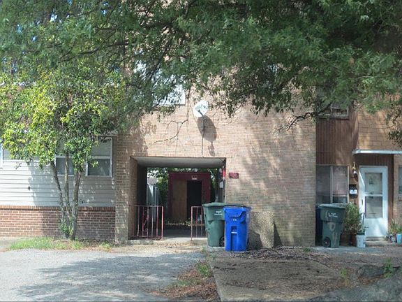 3rd image of 1202 Underwood Ave